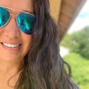 Meet your Posher, Kendra